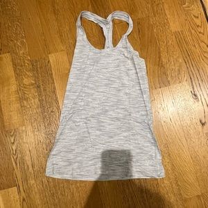Lululemon workout top